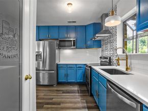 4040  Carolyn Road , Fort Worth Texas 76109