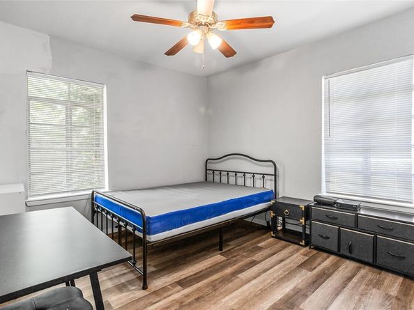 4040  Carolyn Road , Fort Worth Texas 76109