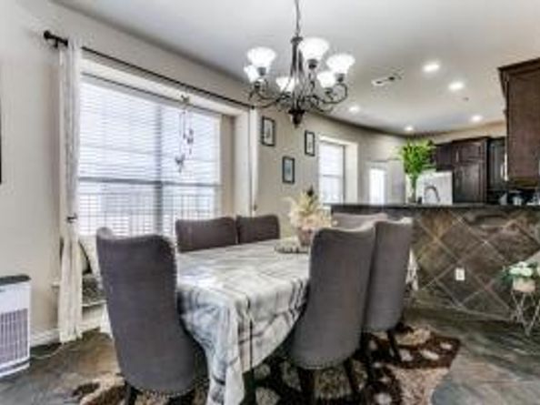 5042  Empire Way , Irving Texas 75038