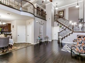 5042  Empire Way , Irving Texas 75038
