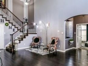 5042  Empire Way , Irving Texas 75038