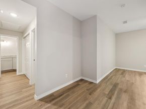 5325  Bent Tree Forest Drive  1103, Dallas Texas 75248