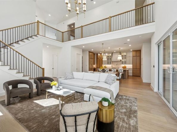 4415  Merrell Road , Dallas Texas 75229