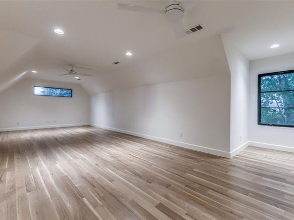 7422  VILLANOVA Street , Dallas Texas 75225