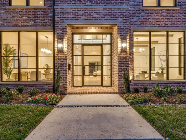 7422  VILLANOVA Street , Dallas Texas 75225
