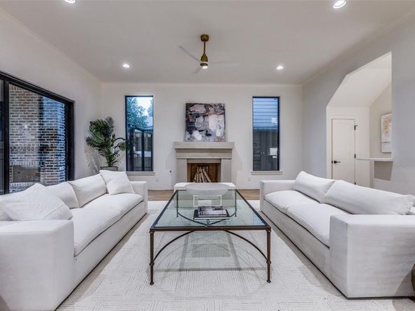 7422  VILLANOVA Street , Dallas Texas 75225