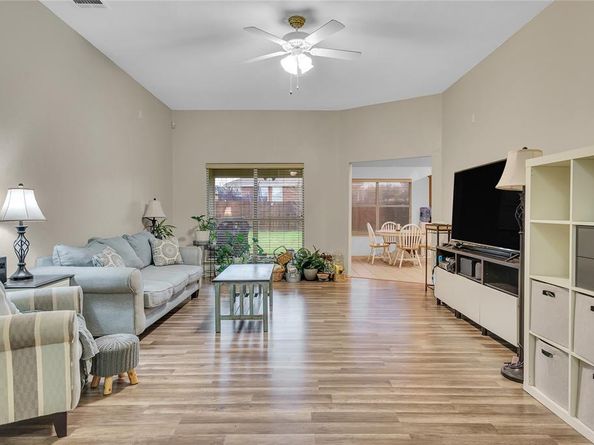 9237  Jason Drive , White Settlement Texas 76108