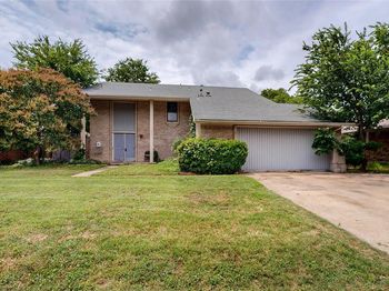 1801  Plantation Road 