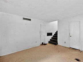1801  Plantation Road , Garland Texas 75044