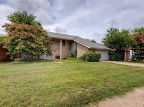 1801  Plantation Road , Garland Texas 75044