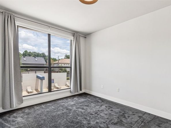 4414  Cedar Springs Road  206, Dallas Texas 75219