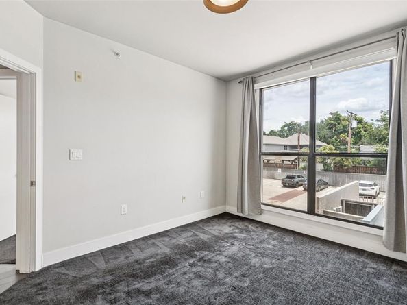 4414  Cedar Springs Road  206, Dallas Texas 75219