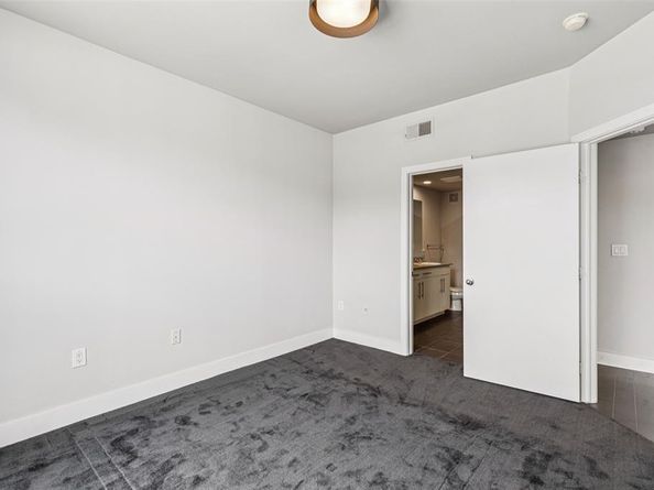 4414  Cedar Springs Road  206, Dallas Texas 75219