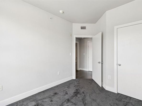 4414  Cedar Springs Road  206, Dallas Texas 75219