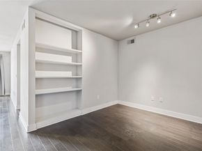 4414  Cedar Springs Road  206, Dallas Texas 75219