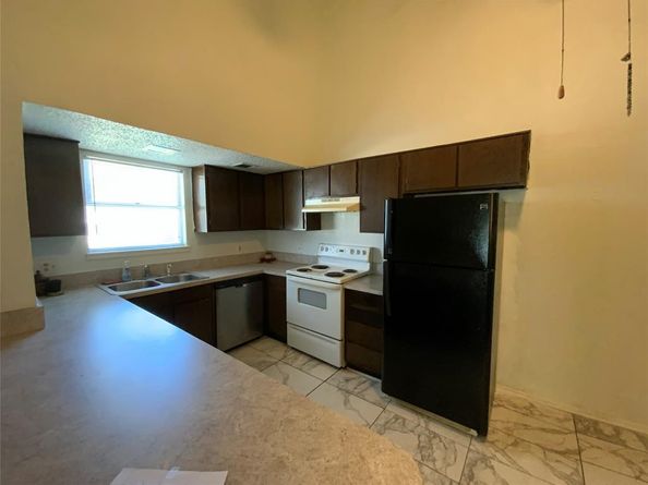 4829-4931  Houghton Avenue , Fort Worth Texas 76107