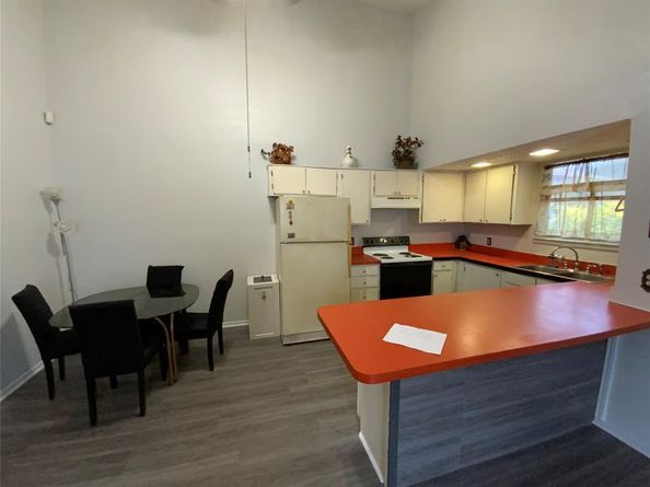 4829-4931  Houghton Avenue , Fort Worth Texas 76107