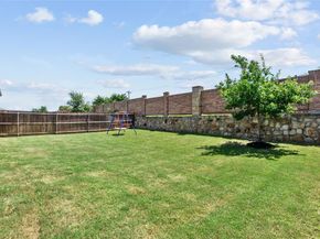 8008  Gallup Avenue , Aubrey Texas 76227