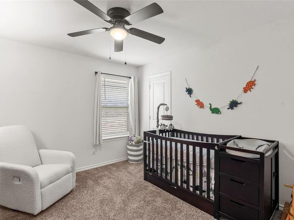 8008  Gallup Avenue , Aubrey Texas 76227