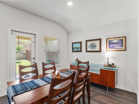 8008  Gallup Avenue , Aubrey Texas 76227