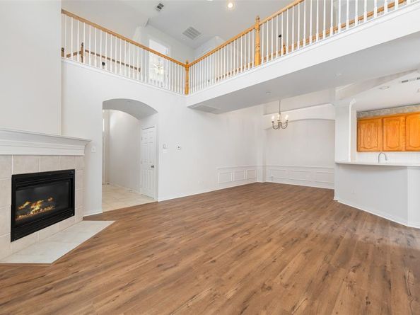 511  Poplar Lane , Irving Texas 75063