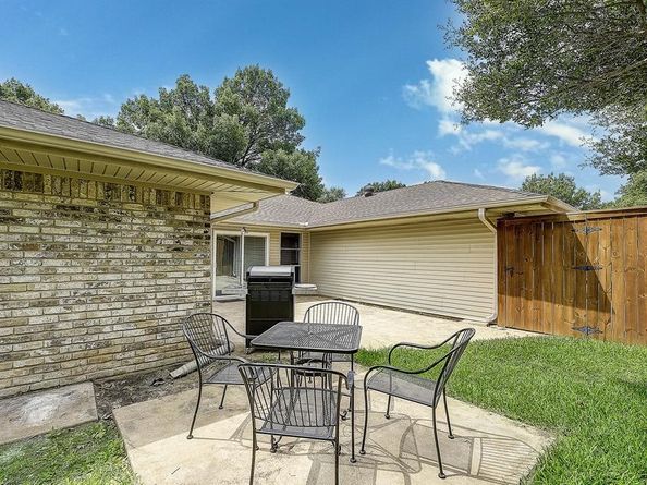 2225  Stone Creek Drive , Plano Texas 75075