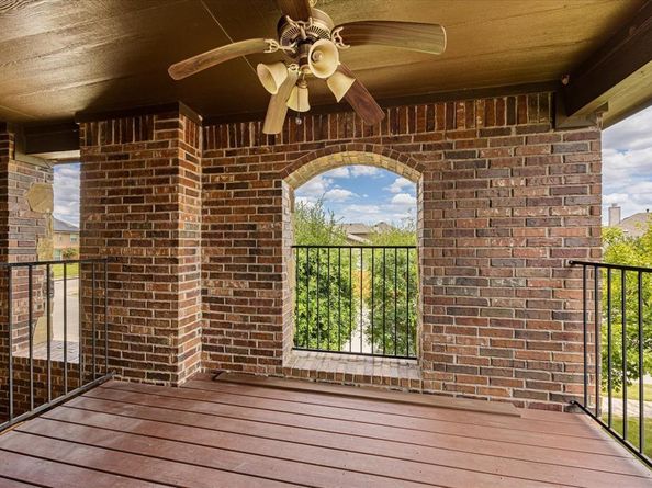 5717  Spirit Lake Drive , Fort Worth Texas 76179