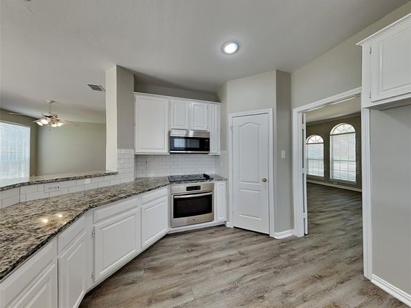 2829  Alcot Lane , Grand Prairie Texas 75052