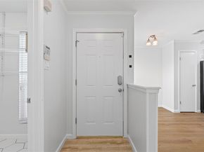 5981  Arapaho Road  703, Dallas Texas 75248