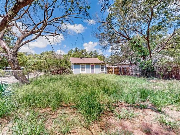 510 N Bradshaw Street , Denton Texas 76209