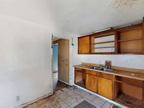 510 N Bradshaw Street , Denton Texas 76209