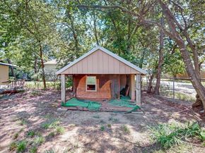 510 N Bradshaw Street , Denton Texas 76209