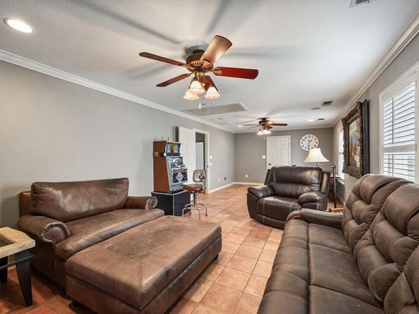 1336  Ridgewood Terrace , Arlington Texas 76012