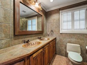 1336  Ridgewood Terrace , Arlington Texas 76012