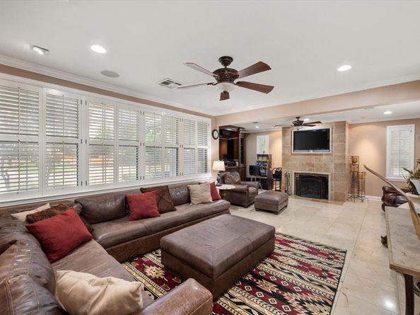 1336  Ridgewood Terrace , Arlington Texas 76012