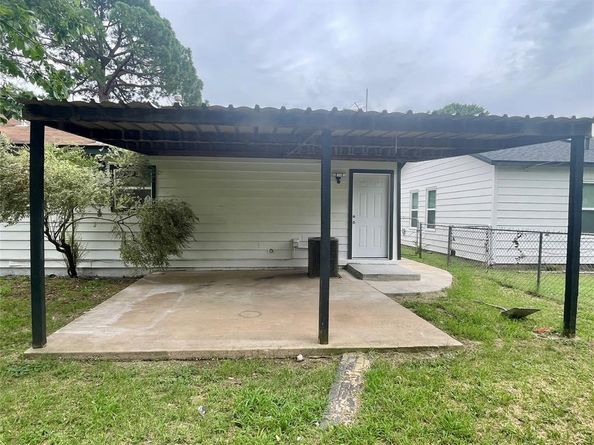 120  Charlene Drive , Hurst Texas 76053