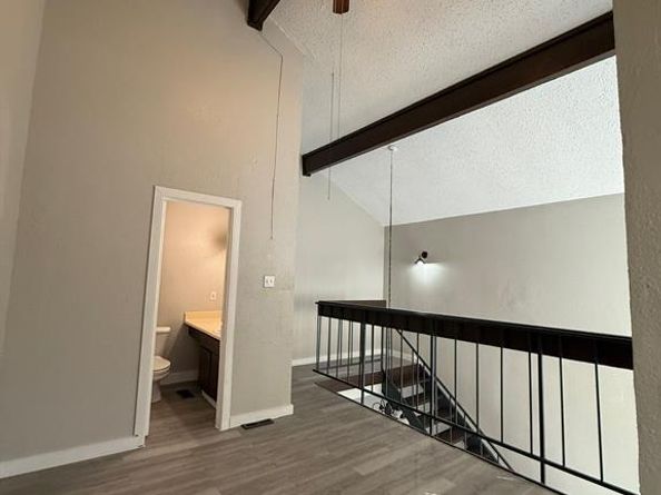 7152  Fair Oaks Avenue  1029, Dallas Texas 75231