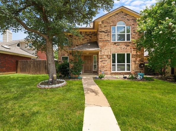 2924  Peninsula Way , Carrollton Texas 75007