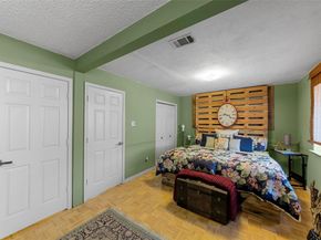 1517  Eastview Drive , Garland Texas 75040