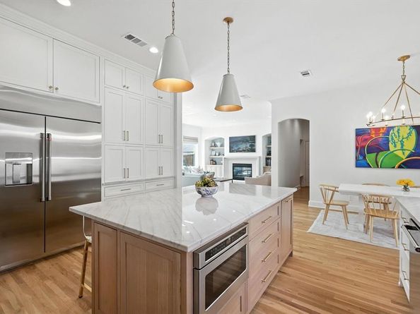 5132  Quail Lake Drive , Dallas Texas 75287