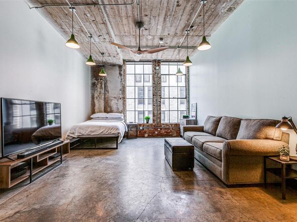 1122  Jackson Street  917, Dallas Texas 75202