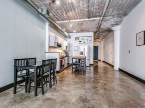 1122  Jackson Street  917, Dallas Texas 75202