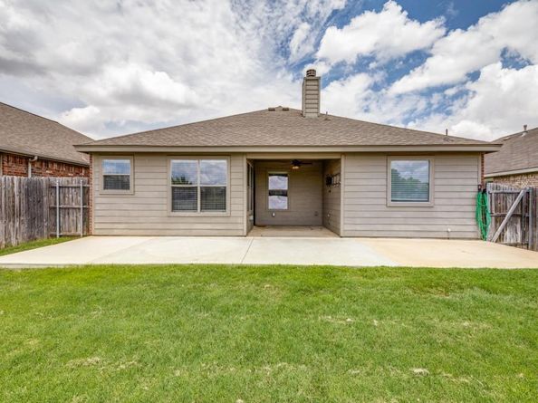 1213  Round Pen Run , Fort Worth Texas 76052