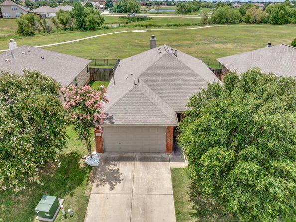 1213  Round Pen Run , Fort Worth Texas 76052