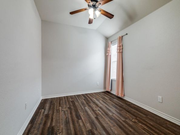 1213  Round Pen Run , Fort Worth Texas 76052