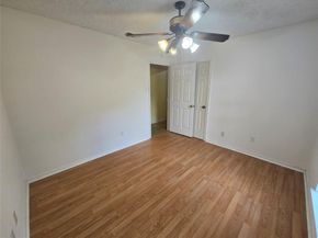 925  Shell Lane , Lancaster Texas 75146