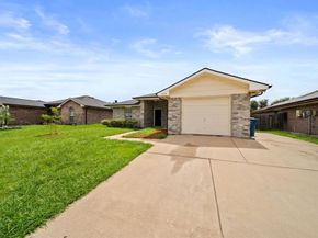 1634  Palm Beach Avenue , Dallas Texas 75217