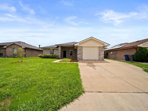 1634  Palm Beach Avenue , Dallas Texas 75217