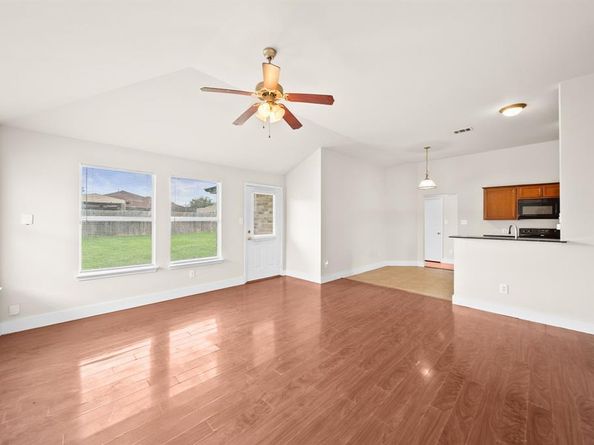 1634  Palm Beach Avenue , Dallas Texas 75217