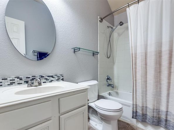 9204  Lockhart Drive , Arlington Texas 76002